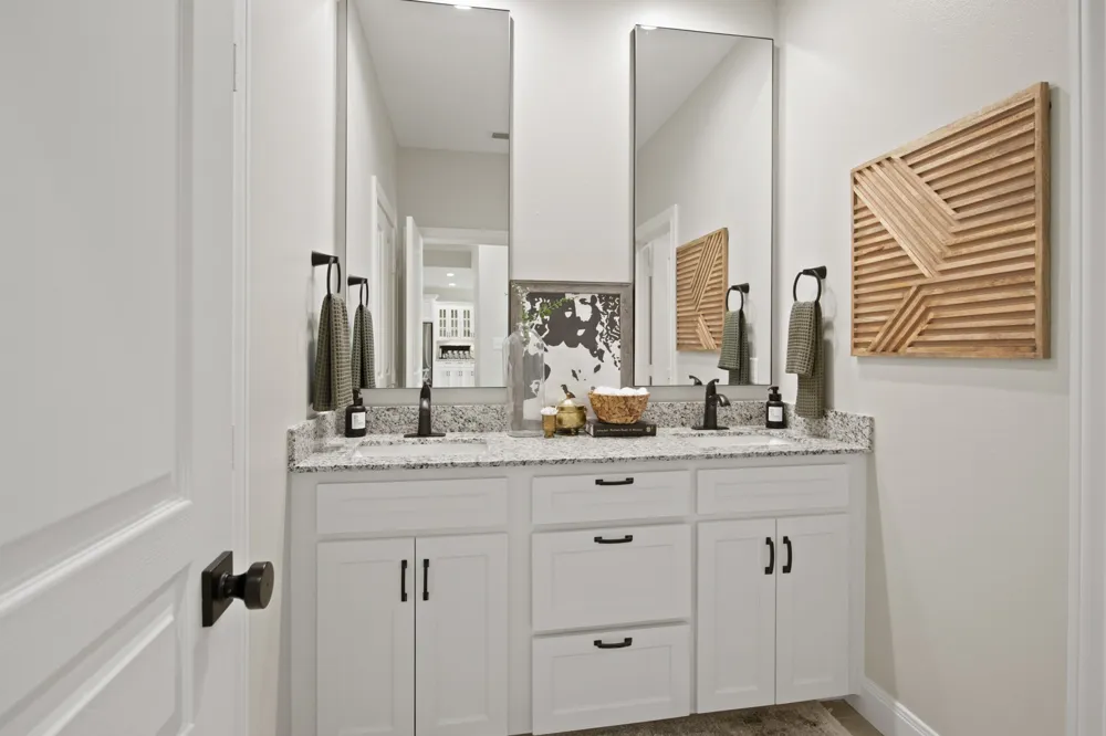2729 Stone Briar Mt Pleasant, TX 75455