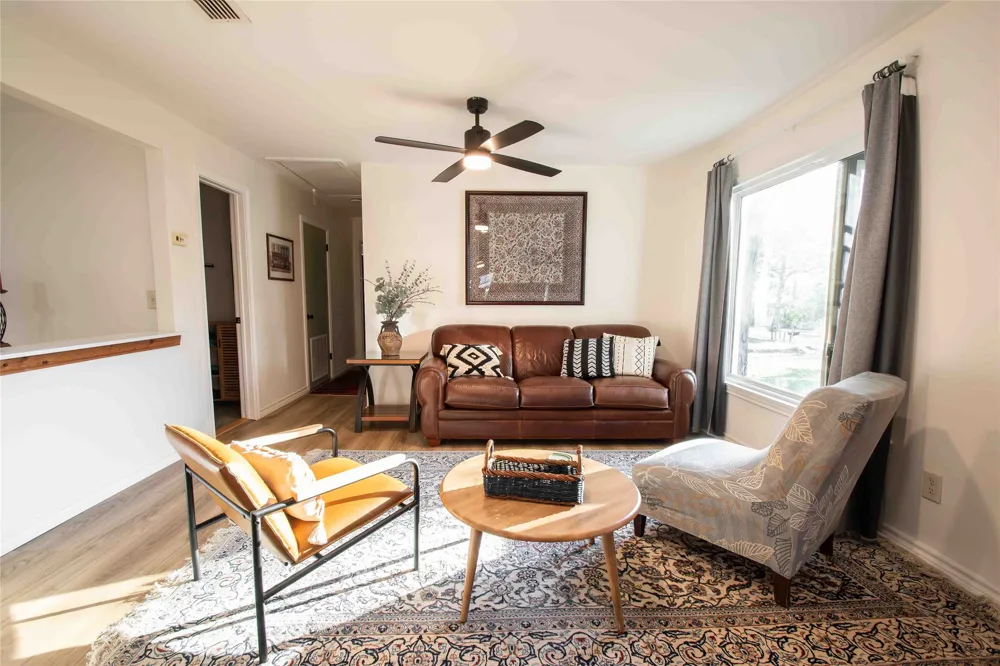 704 Callender Lake Drive Murchison, TX 75778
