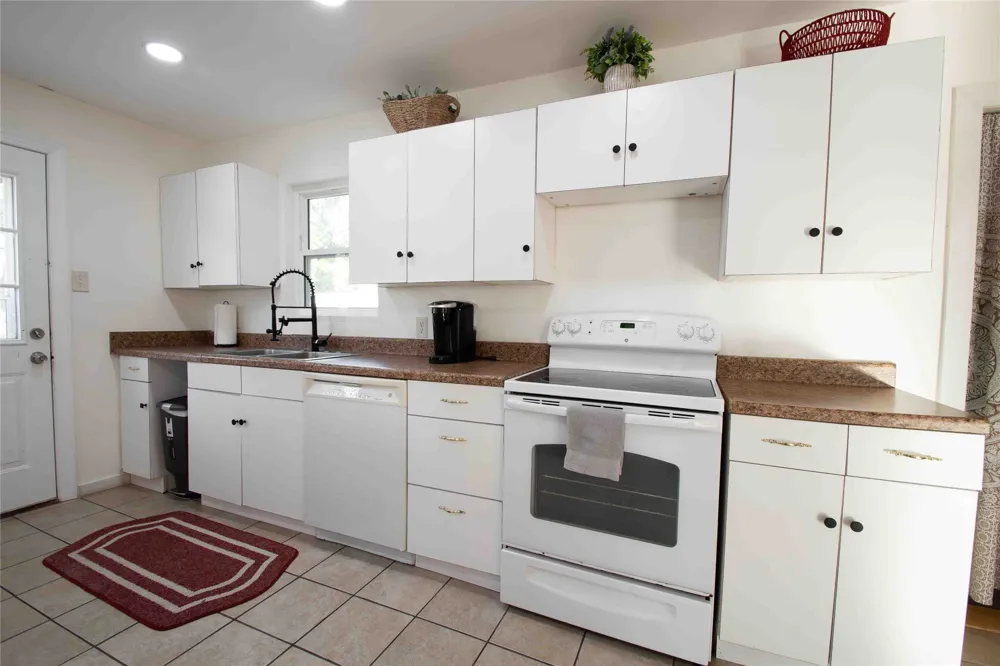 704 Callender Lake Drive Murchison, TX 75778