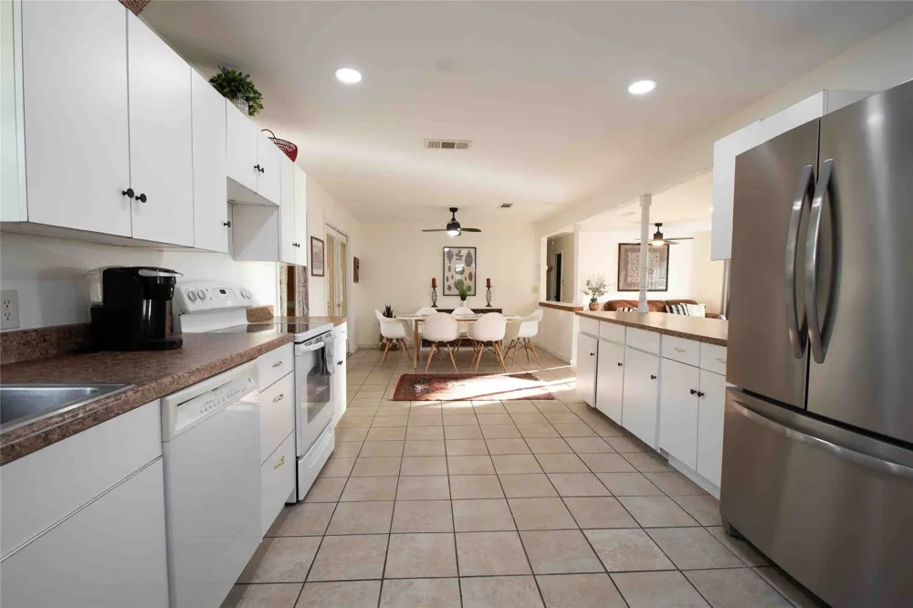 704 Callender Lake Drive Murchison, TX 75778