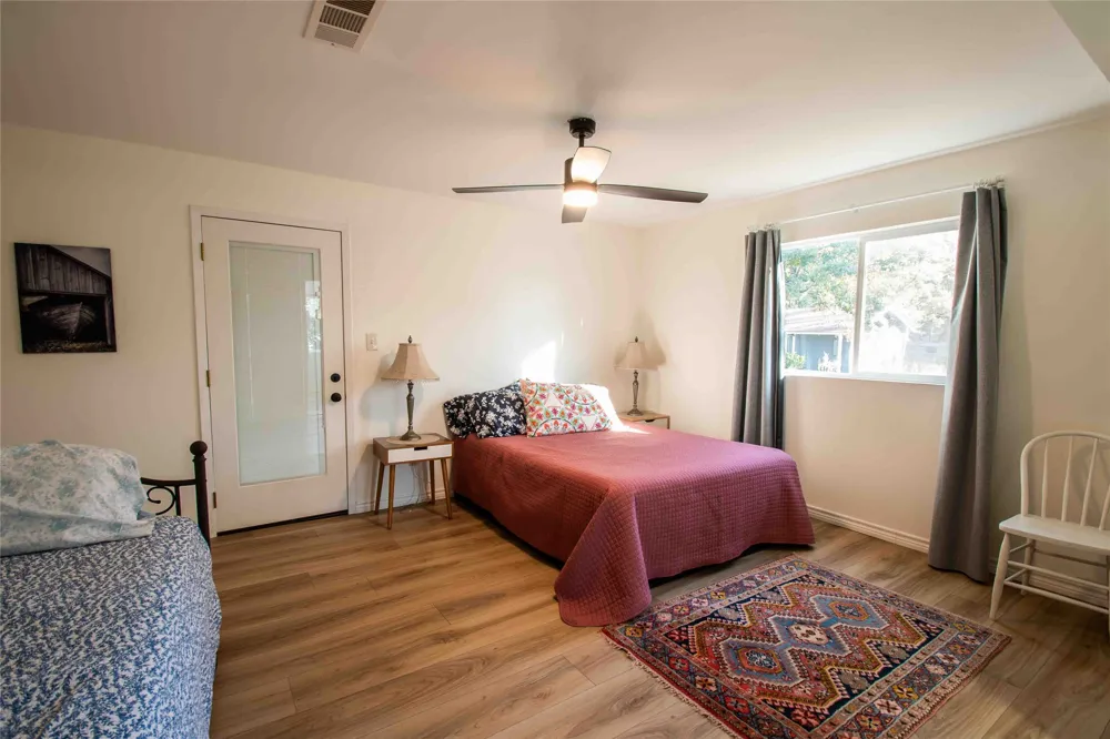 704 Callender Lake Drive Murchison, TX 75778