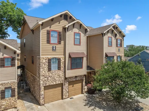 2410 S 2nd Street #413