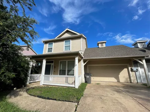 817 Greene Way