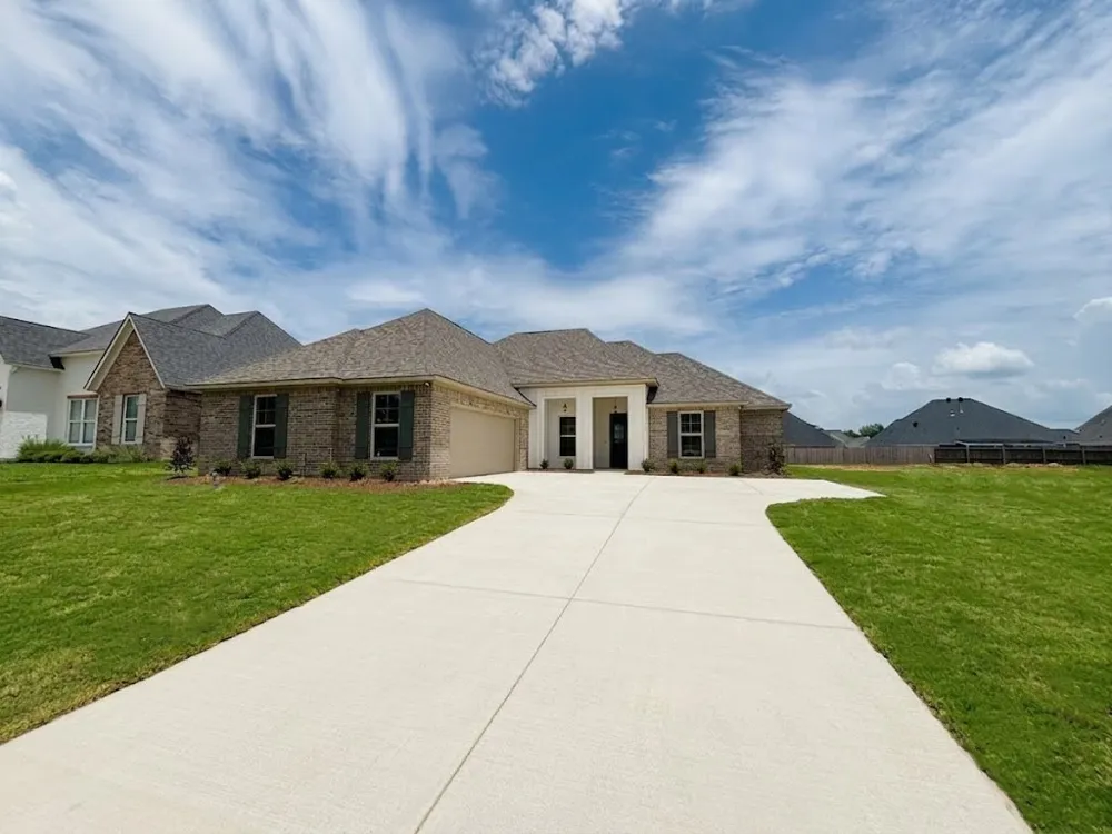 209 Woodcrest Drive Stonewall, LA 71078