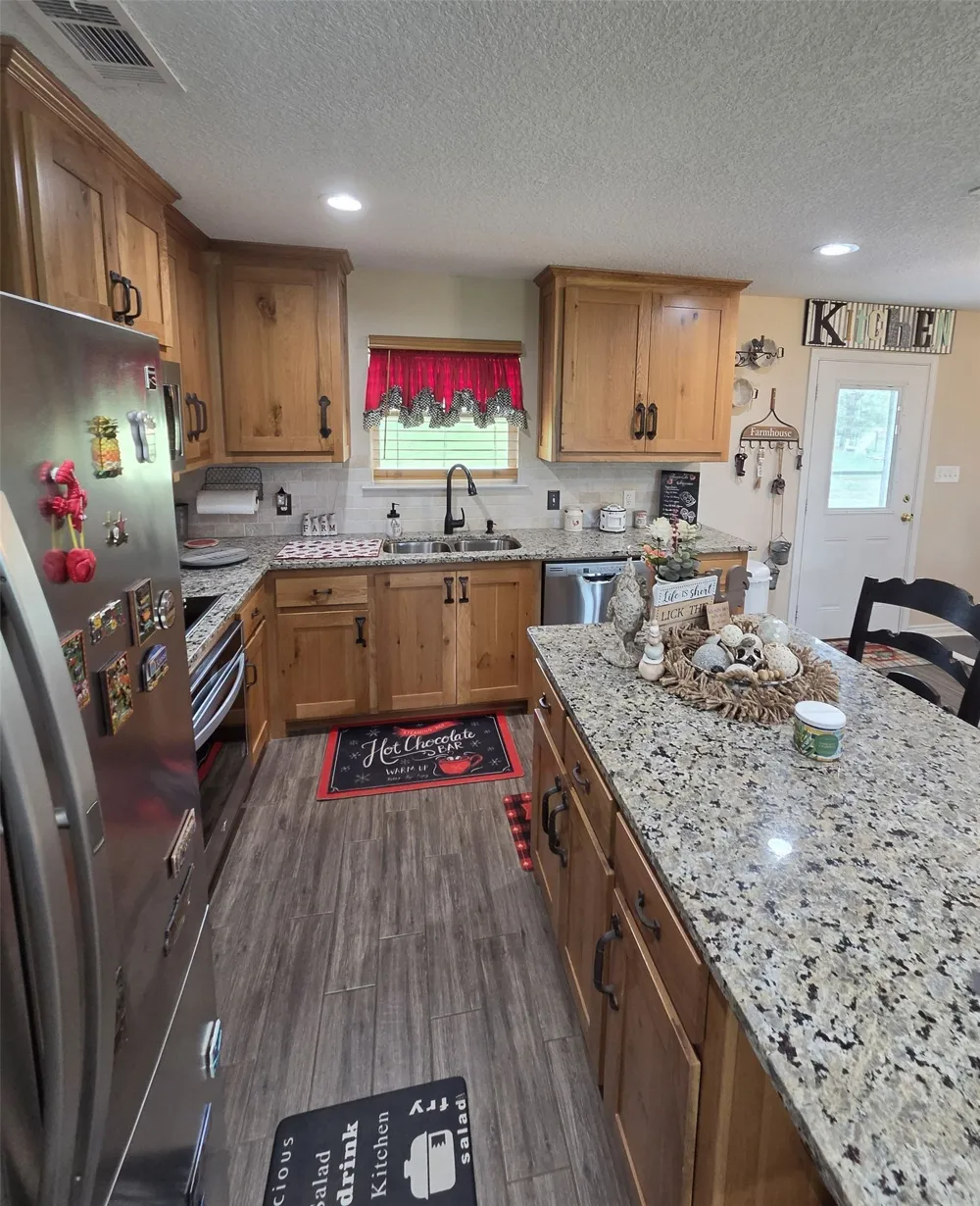 511 Erwin Road Poolville, TX 76487