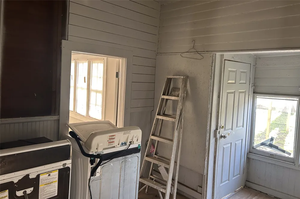 701 S Clements Street Gainesville, TX 76240