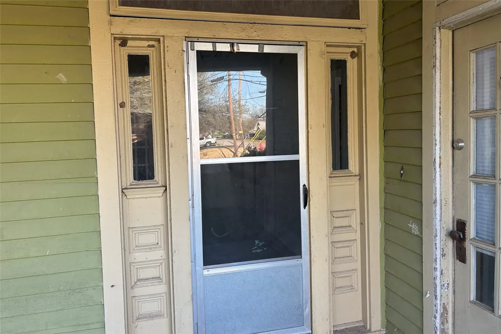 701 S Clements Street Gainesville, TX 76240