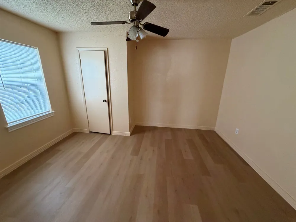 1114 Thorpe Springs Road Granbury, TX 76048