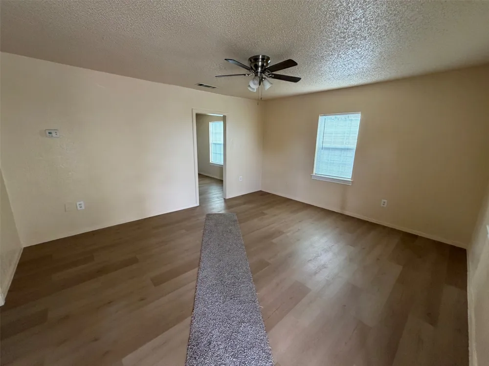 1114 Thorpe Springs Road Granbury, TX 76048