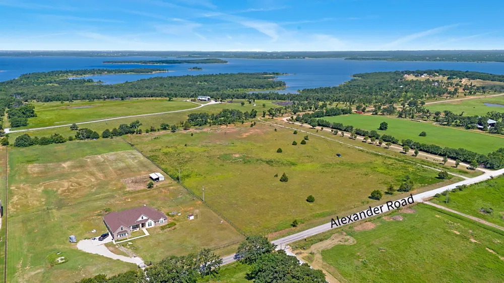 23623 Alexander Road Pilot Point, TX 76258