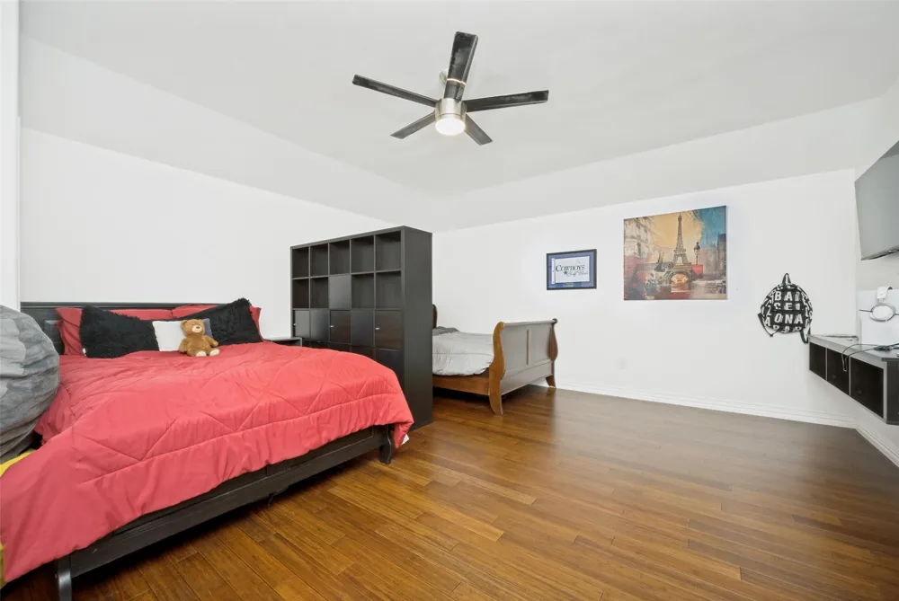 2501 Oak Bluff Drive Corinth, TX 76210