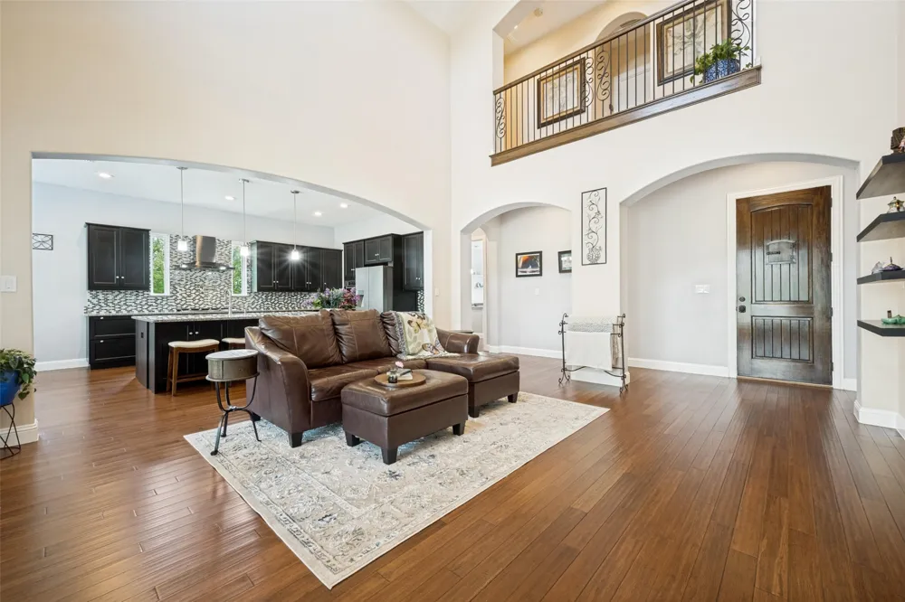 2501 Oak Bluff Drive Corinth, TX 76210