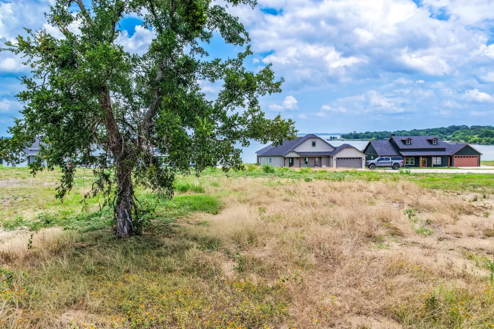 250 Caro West Tawakoni, TX 75474