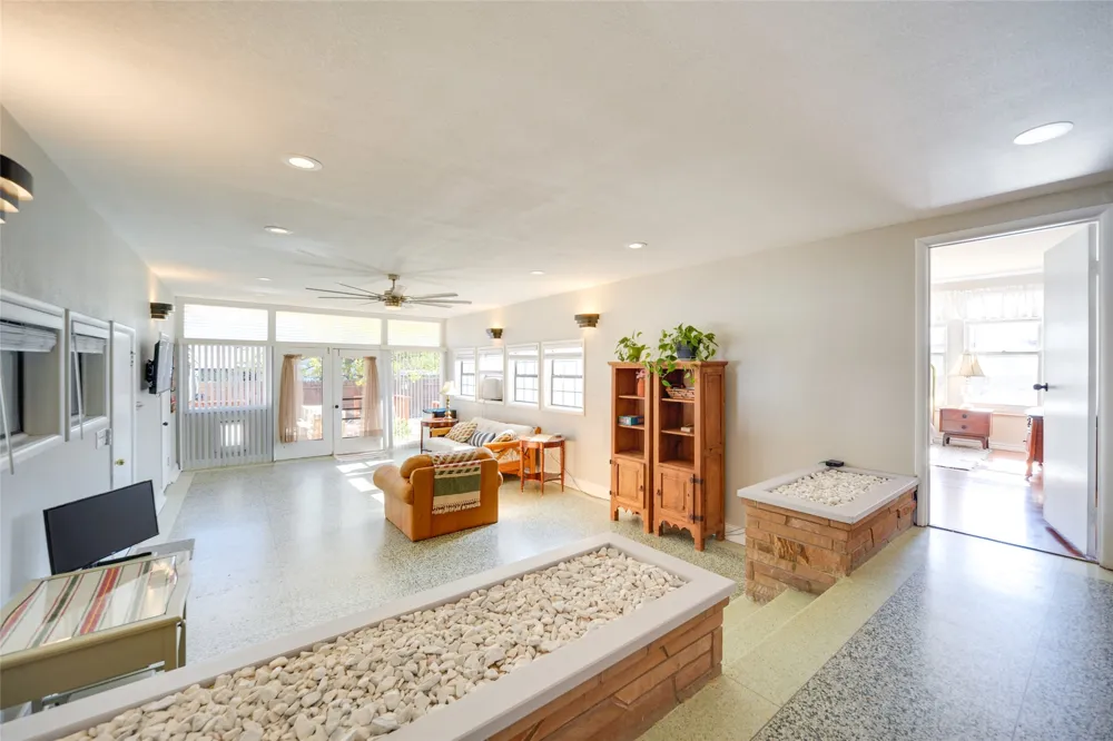 1801 Pine Brady, TX 76825