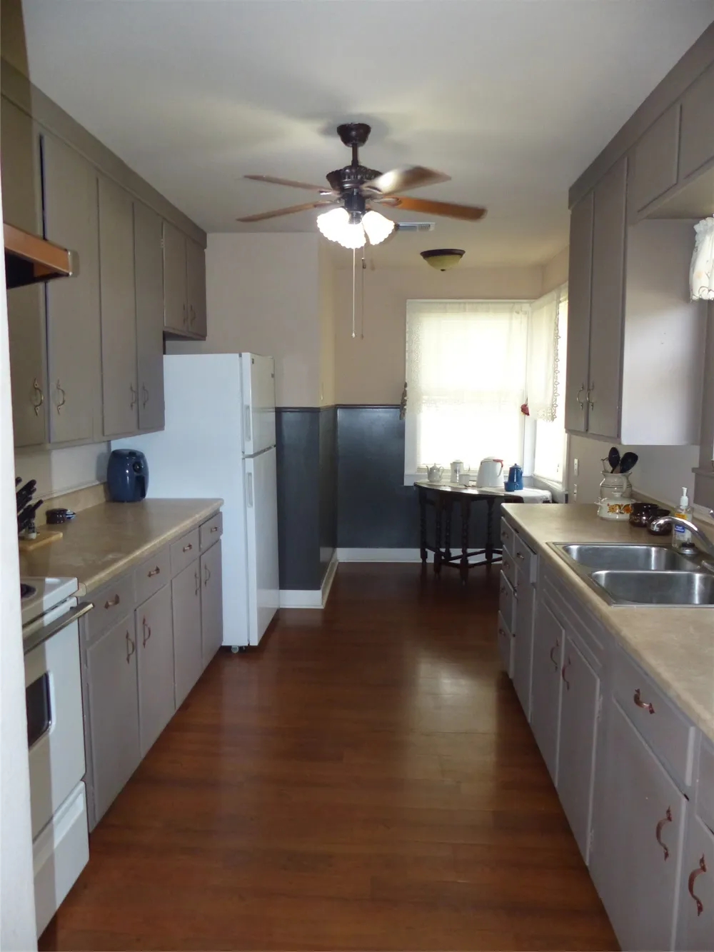 1801 Pine Brady, TX 76825