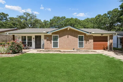 3101 Forestdale Lane