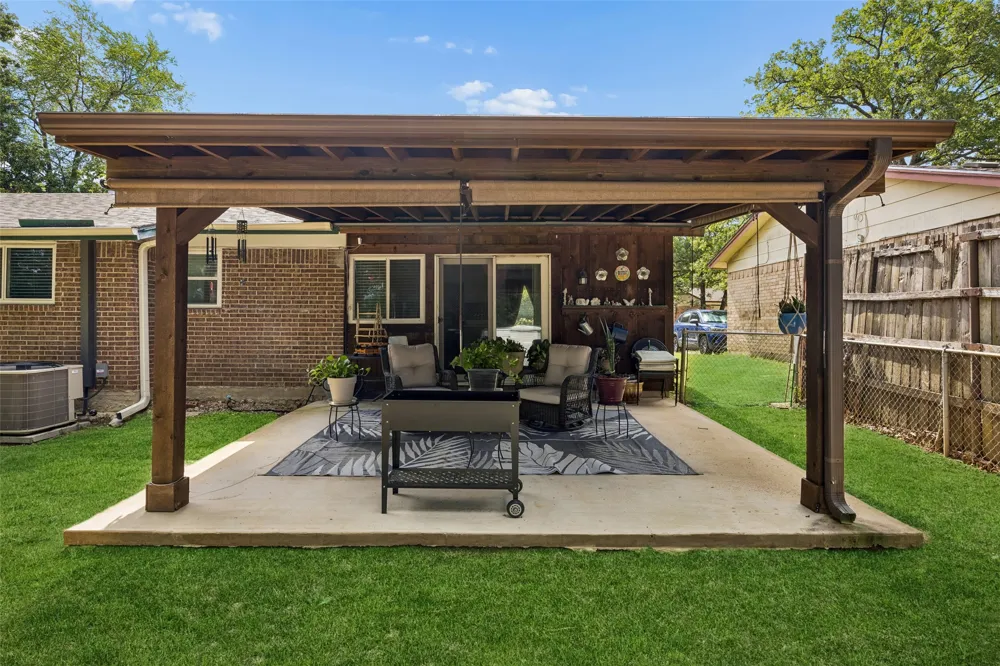 3101 Forestdale Lane Balch Springs, TX 75180