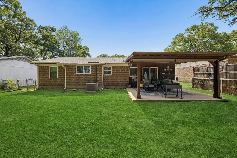 3101 Forestdale Lane Balch Springs, TX 75180
