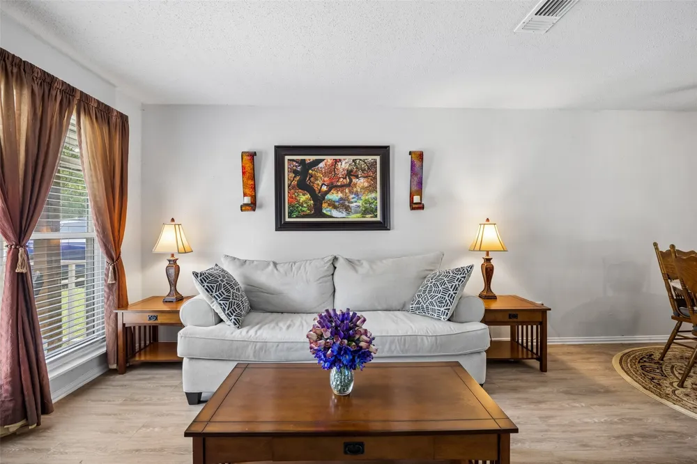 3101 Forestdale Lane Balch Springs, TX 75180