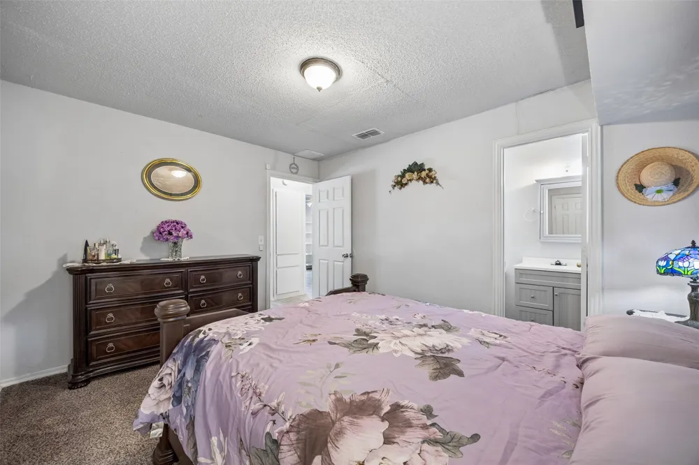 3101 Forestdale Lane Balch Springs, TX 75180