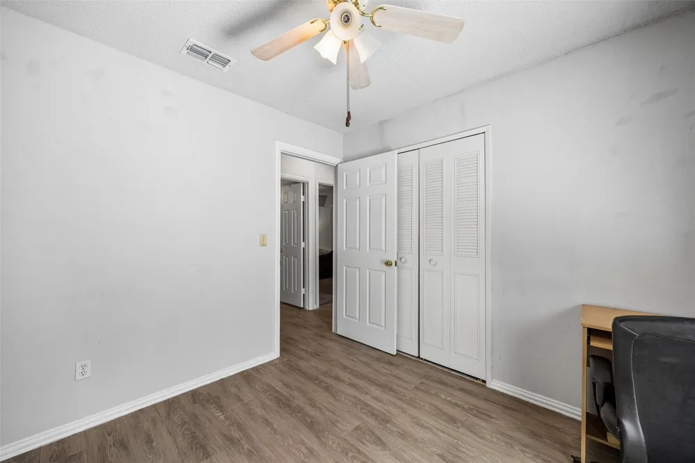 3101 Forestdale Lane Balch Springs, TX 75180