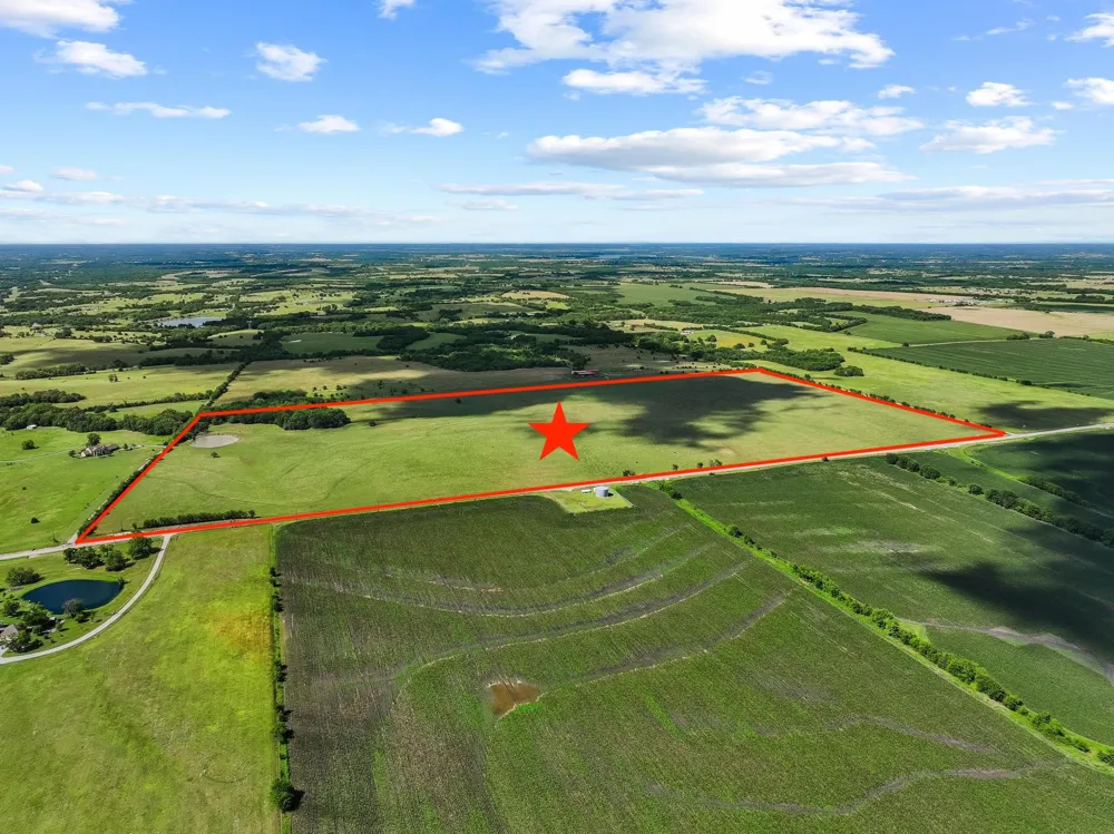 Fm 697 Whitewright, TX 75491
