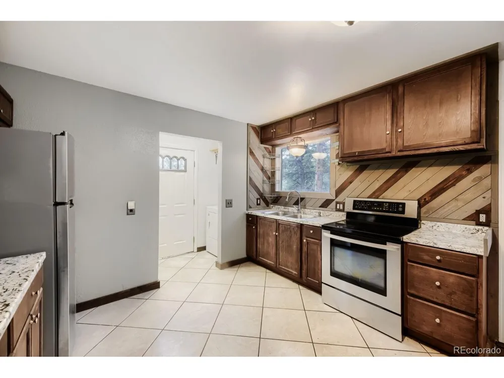 303 Hall Road Bailey, CO 80421