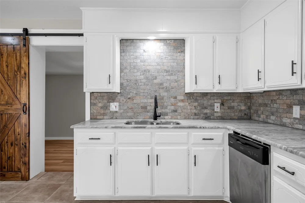 139 Cresthill Circle Valley Mills, TX 76689