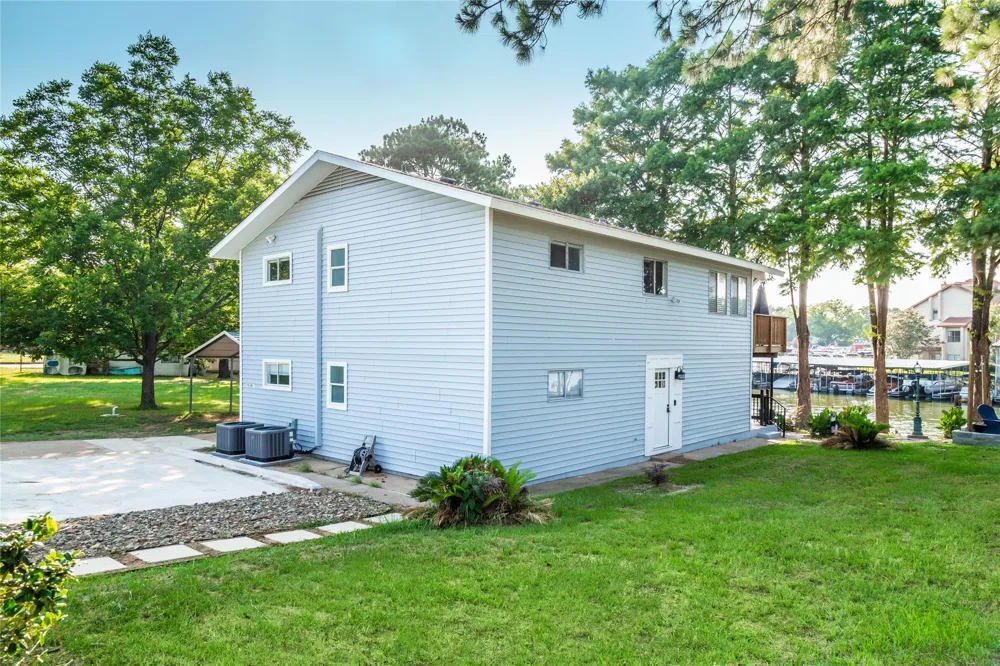 2100 Mason Lane Tool, TX 75143