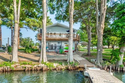 2100 Mason Lane