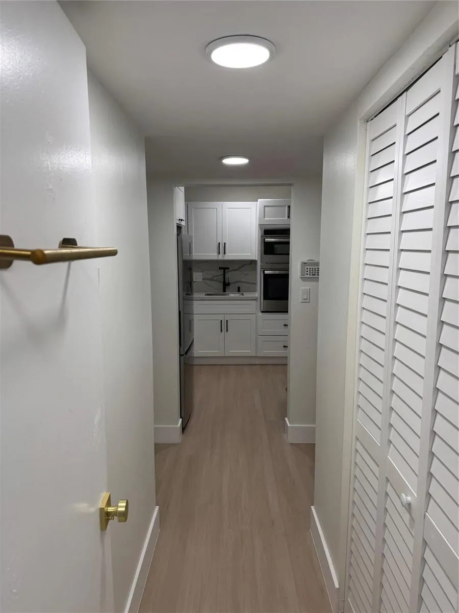 6051 NW 61st Avenue #205 Tamarac, FL 33319