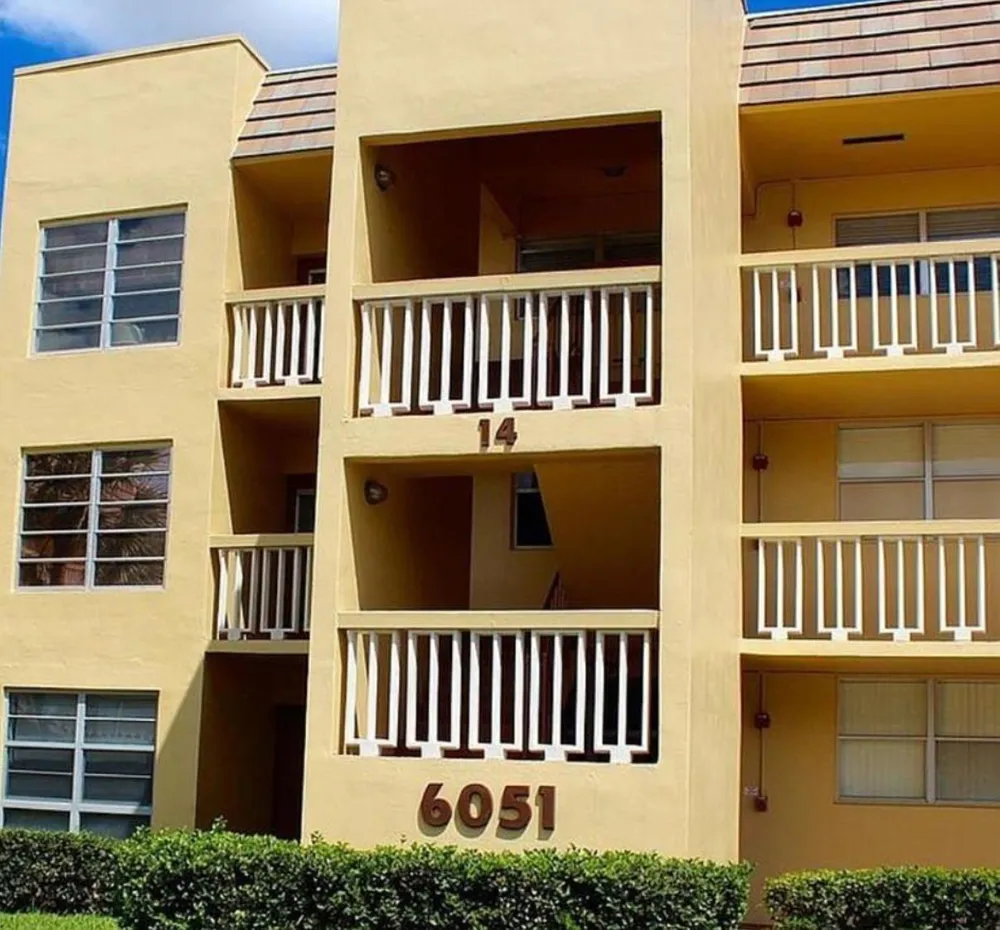 6051 NW 61st Avenue #205 Tamarac, FL 33319