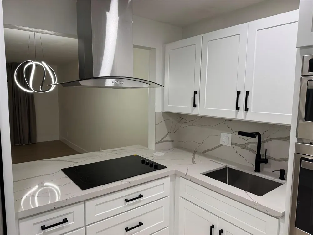 6051 NW 61st Avenue #205 Tamarac, FL 33319