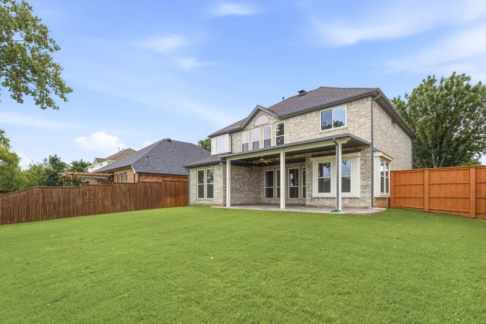 11954 Shoal Creek Drive Frisco, TX 75035