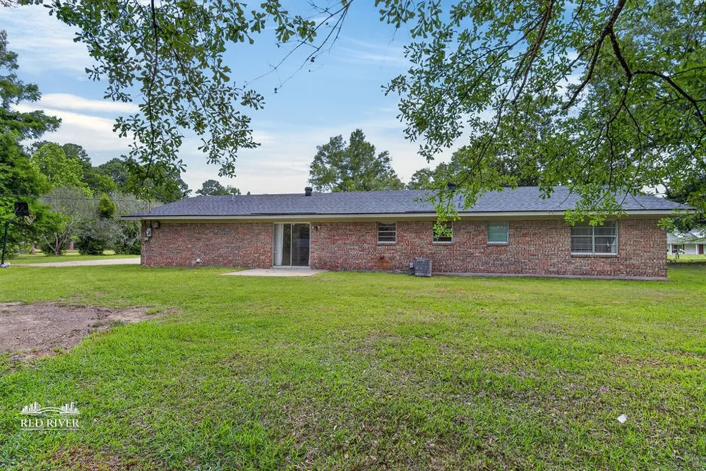 193 5th Avenue Sibley, LA 71073