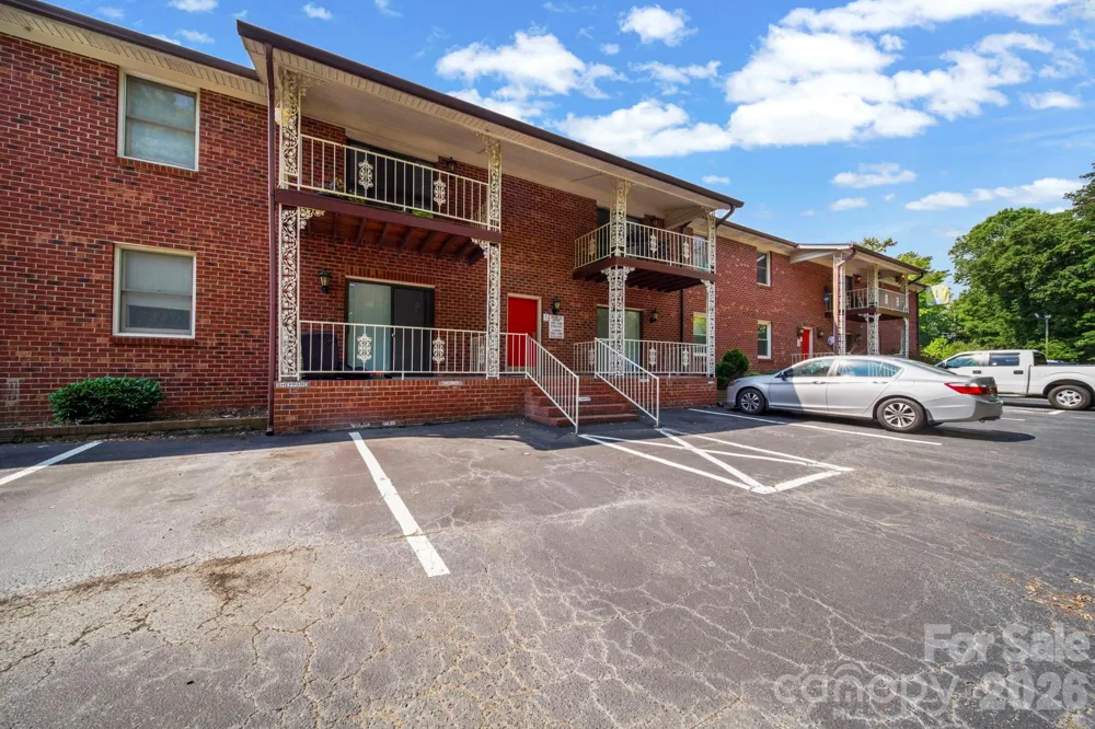 109 Carriage House Drive Kannapolis, NC 28081