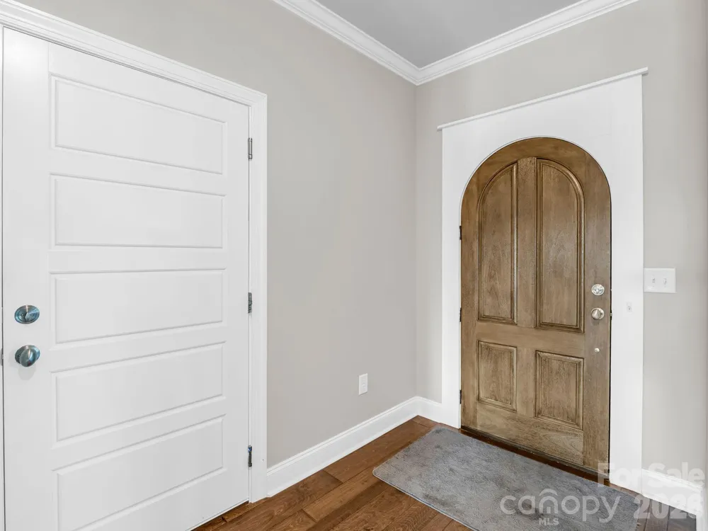 66 Tudor Way Black Mountain, NC 28711