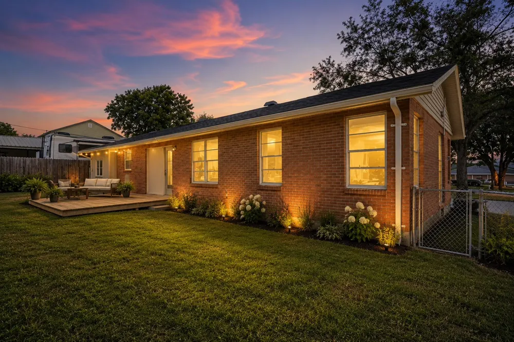 1100 Cedar Street Teague, TX 75860