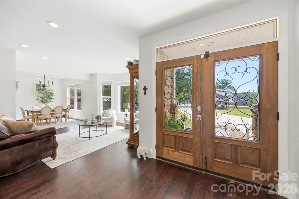 5555 Riverfront Road Lake Wylie, SC 29710