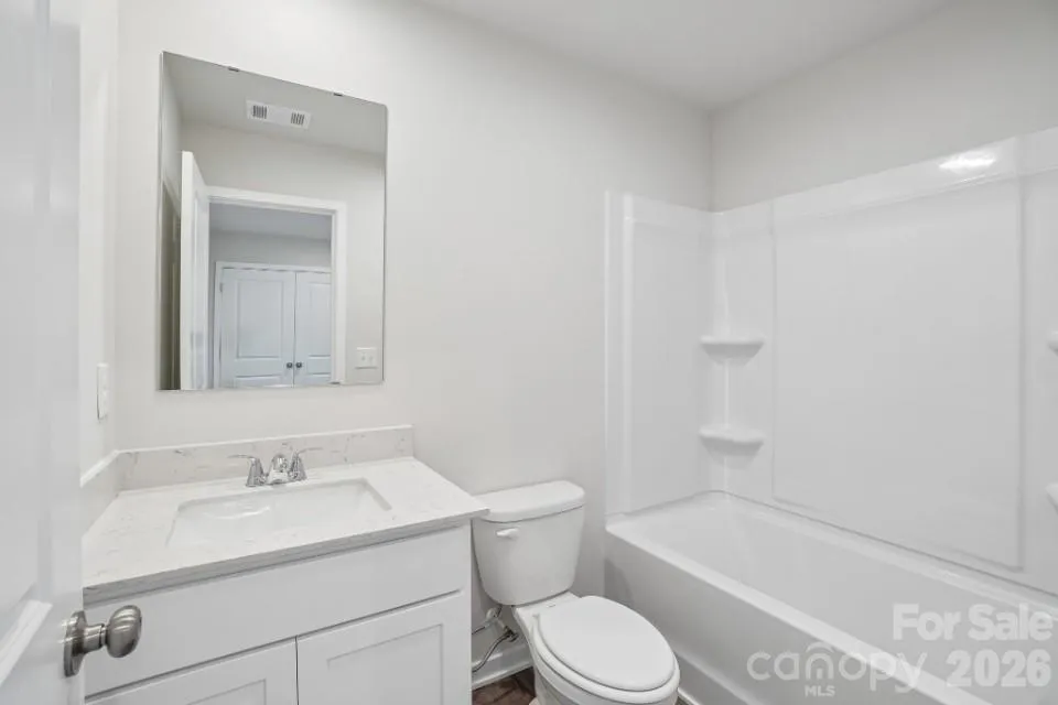 6038 Tavener Drive Spartanburg, SC 29307