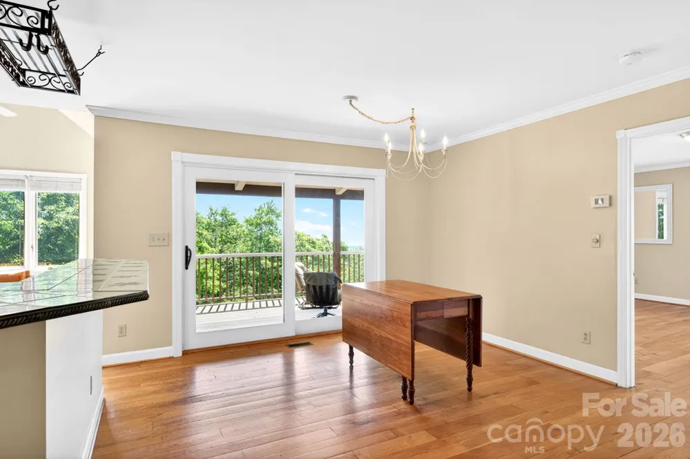 58 Randall Drive Fairview, NC 28730