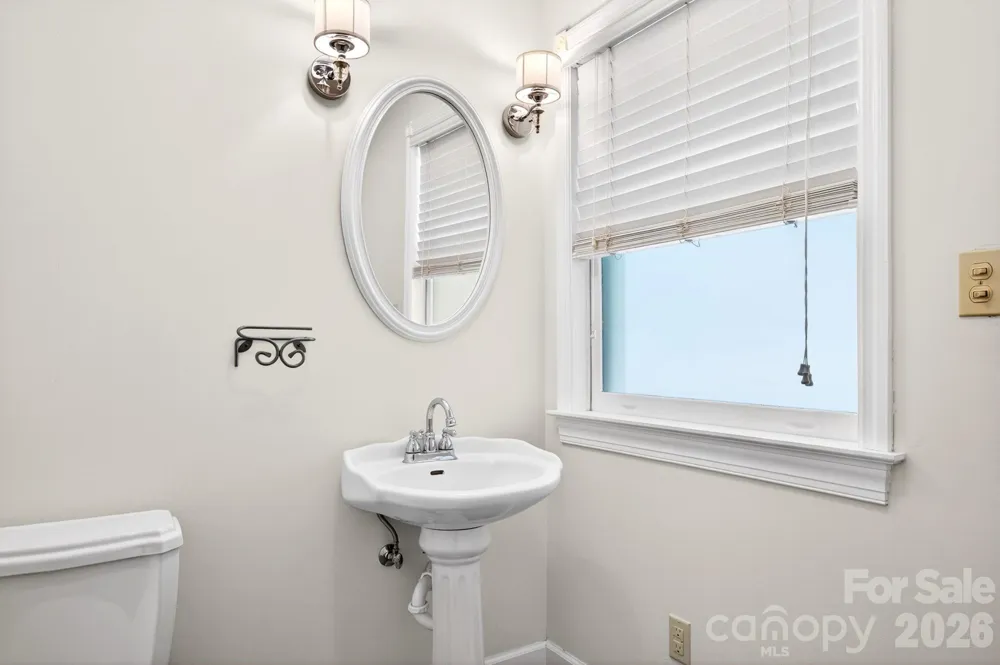 58 Randall Drive Fairview, NC 28730