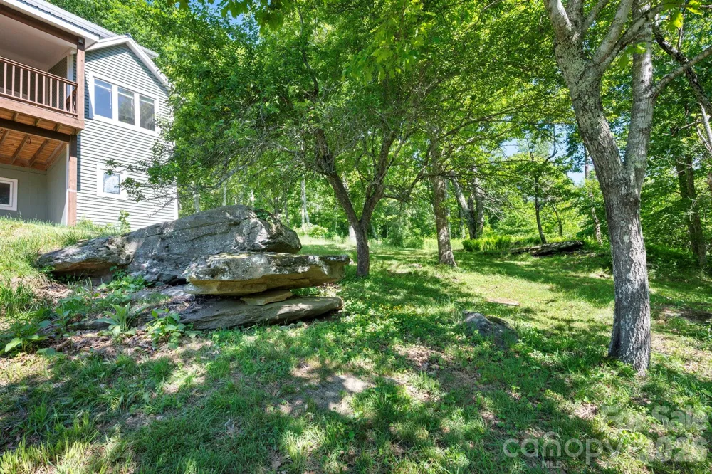 58 Randall Drive Fairview, NC 28730