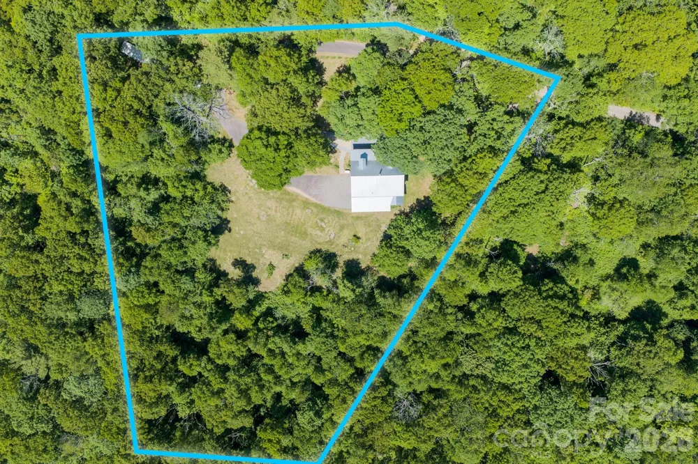 58 Randall Drive Fairview, NC 28730