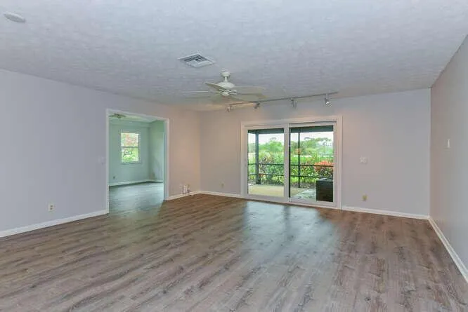 12698 SE Cascades Court Hobe Sound, FL 33455
