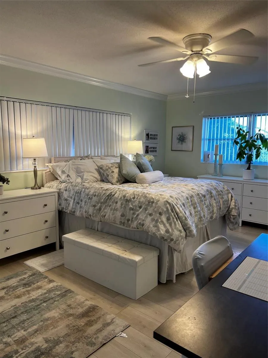 2734 NE 27th Court #22 Lighthouse Point, FL 33064