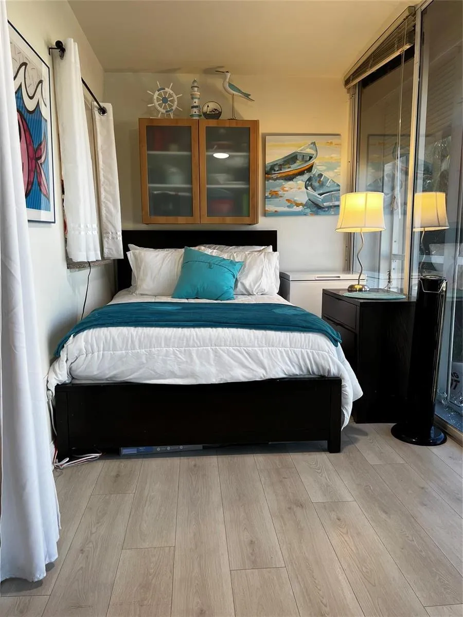2734 NE 27th Court #22 Lighthouse Point, FL 33064