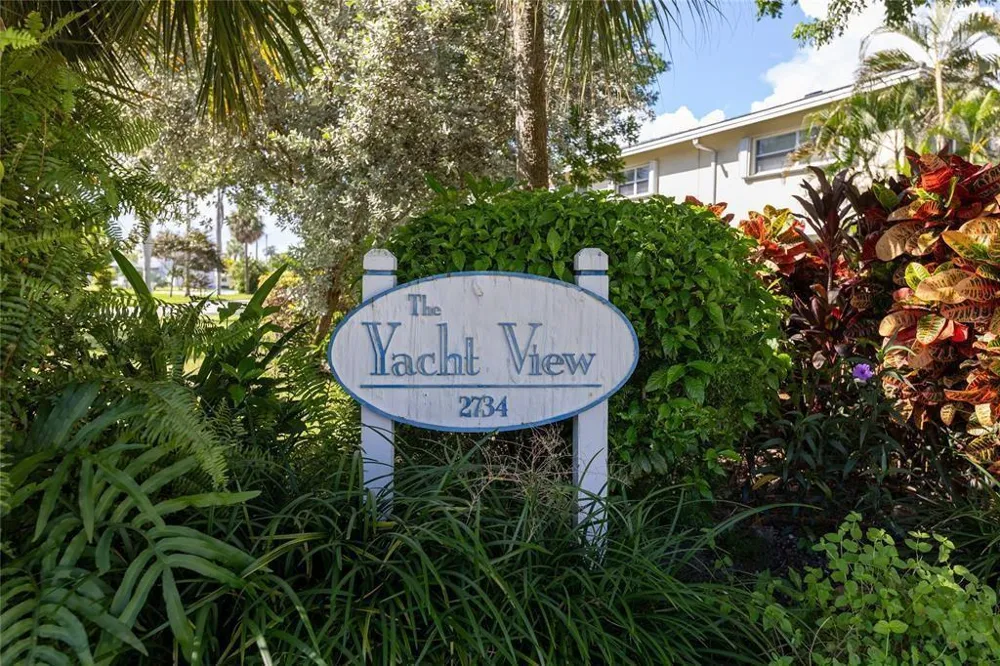 2734 NE 27th Court #22 Lighthouse Point, FL 33064