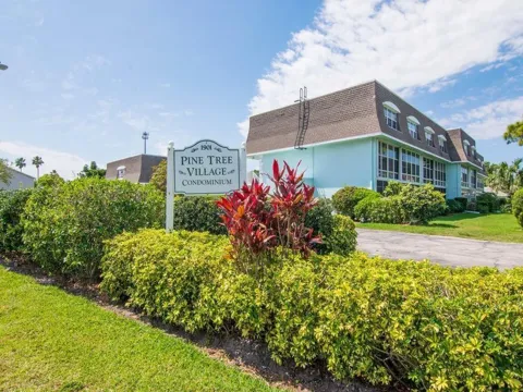 1901 Indian River Boulevard #104C
