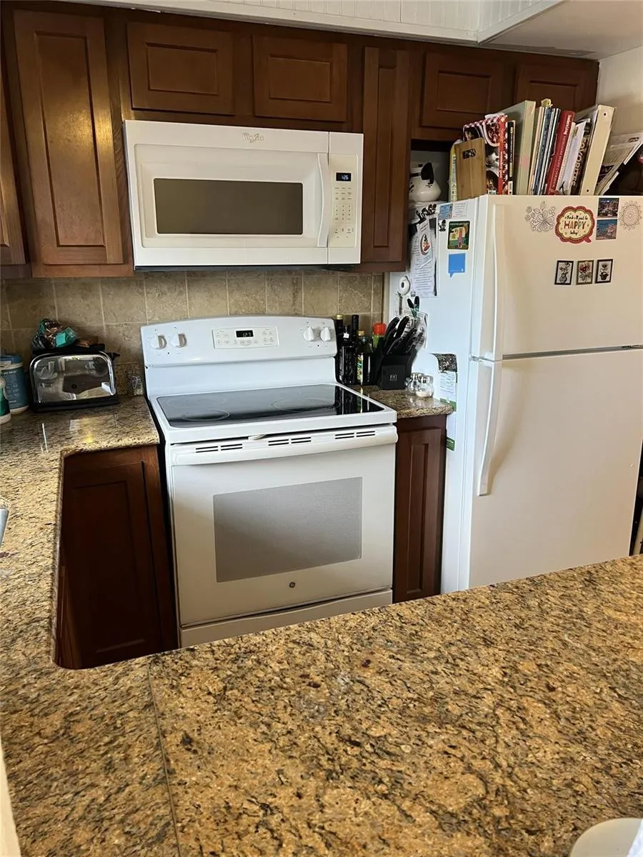 1901 Indian River Boulevard #104C Vero Beach, FL 32960